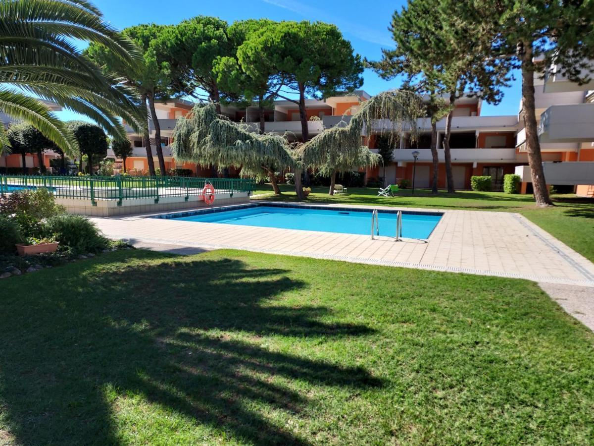 Solare Apartment Bibione Exterior foto